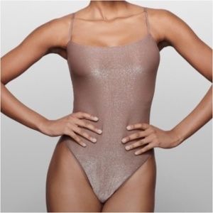 NWT Skims Rare Shimmer Cami Bodysuit Umber Size Small (Sold Out)